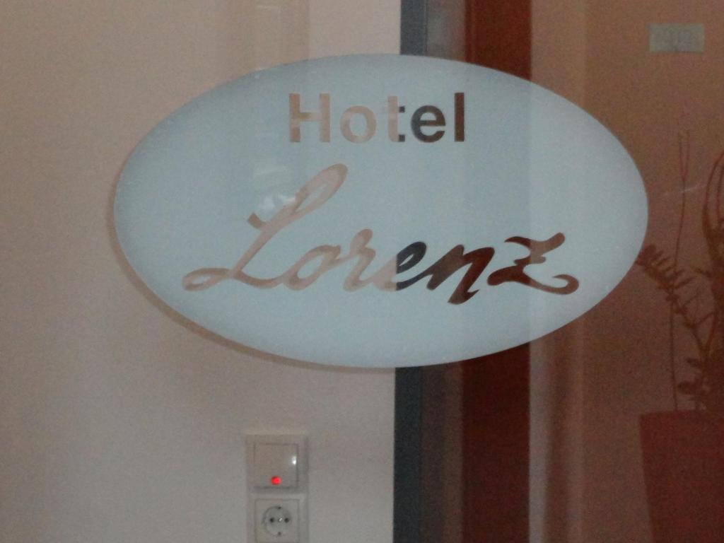 Hotel Cafe Lorenz Hohenems Exterior foto